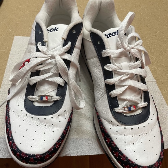 Men’s Authentic Red Sox Sneakers - Picture 4 of 5
